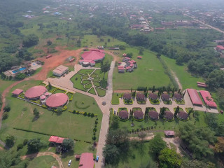 Zenababs Halfmoon Resort